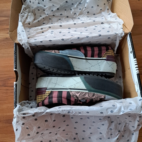 Vans special edition The nightmare before christmas size 6 - Picture 3 of 6